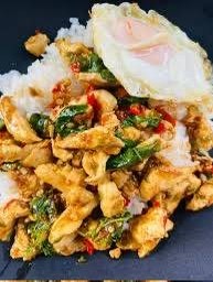 ข้าวกะเพราหมูชิ้น