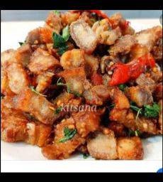 กะเพราหมูกรอบ