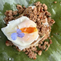 เพราไร้พุง กระเพราไร้น้ำมัน ผัดเเห้ง สาขาถนนหนองบัว  สาขา2