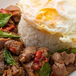 ยำตำมะม่วง ยำขนมจีน ผลไม้สด ผลไม้ดอง สาขาประชาอุทิศ