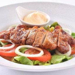 สลัดไก่สไปซี่