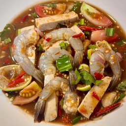 ยำกุ้งสดหมูยอ