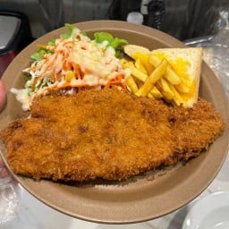 สเต็กปลาดอลลี่ทอด