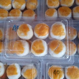 ขนมเปี๊ยะถั่วไข่เค็ม