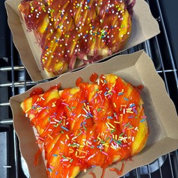 เซตแพ็คคู่สุดคุ้ม ปังปิ้งหน้า เนย-สตอเบอรี่+บูลเบอรี่ 2 แผ่น