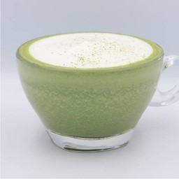 ชาเขียวมัทฉะลาเต้ร้อน