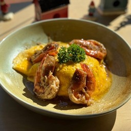 Creamy Omelet with Shrimp on Rice