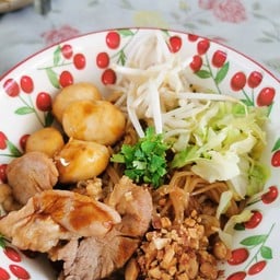 ก๋วยเตี๋ยวแห้งคุณตา