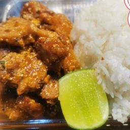 ข้าวยำหมูแซ่บ (ไม่ผัก) ไม่เผ็ดแจ้งได้