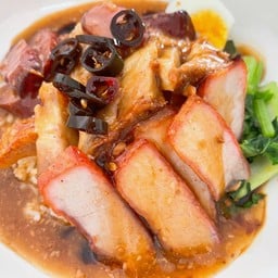 ข้าวหมูแดงหมูกรอบกุนเชียง