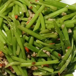 ผักผักบุ้งหมูสับ(กับข้าว)