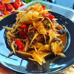 ตำปูปลาร้าหอยดอง