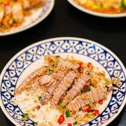 ข้าวกั้งคั่วพริกเกลือ