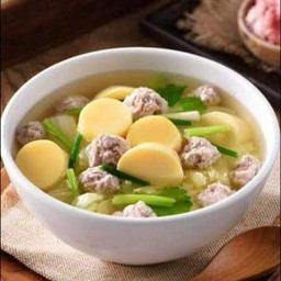 แกงจืดผักกาดขาวเต้าหู้อ่อนหมูสับ