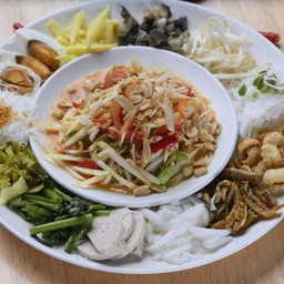 ตำไทยถาด