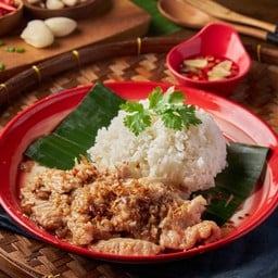 ข้าวหมูทอดกระเทียม