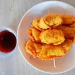 เกี๊ยวฮอทดอทชีส