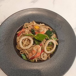 สปาเก็ตตี้ขี้เมาทะเล