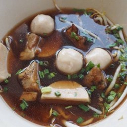 ก๋วยเตียวหมู