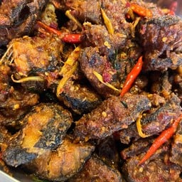 ครัวคุณยาย ส้มตำ ไก่ย่าง