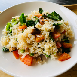 ข้าวผัดมังสวิรัติ