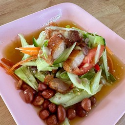 ตำแตงหมูกรอบ