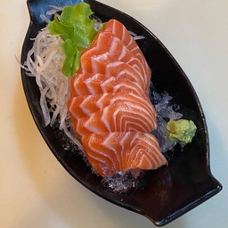 แซลมอนซาซิมิ ( 7ชิ้น )