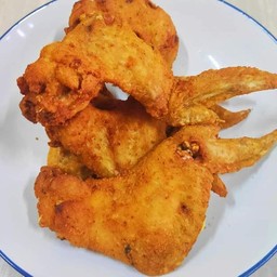 ปีกไก่เต็มทอด