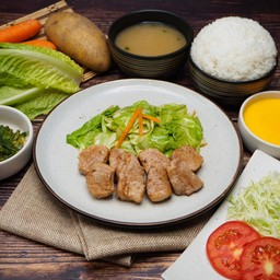 ชุดสเต็กหมู