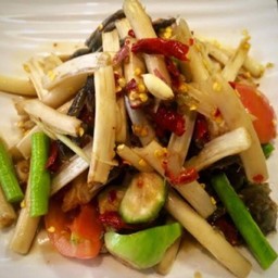 ตำไหลบัวปูปลาร้า