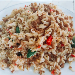 ข้าวผัดกะเพราคลุกข้าว