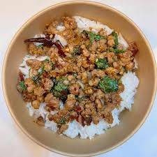 ข้าวกะเพราหมูสับ