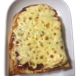 ขนมปังพิซซ่าชีส