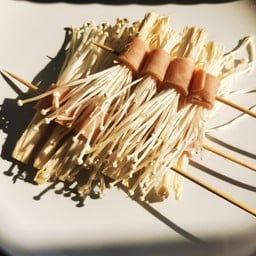 เห็ดเข็มทองพันแฮม