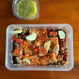 แซลม่อนดอง