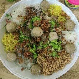 พีพี โกเด้งโฮเด้ง วรางทอง