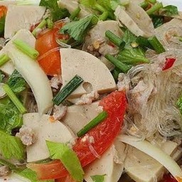 ยำวุ้นเส้นหมูสับหมูยอ