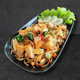 สปาเก็ตตี้ขี้เมาหมูกรอบ