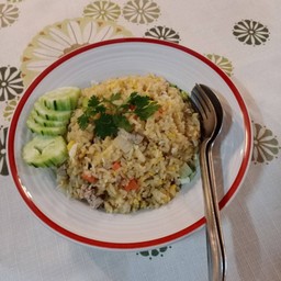 ข้าวผัดหมูเล็ก