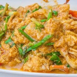 ปูผัดผงกะหรี่