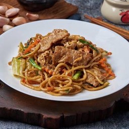 ยากิโซบะหมู