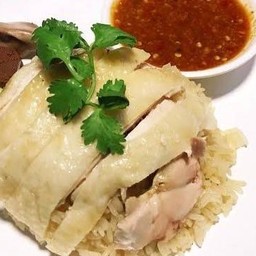 ข้าวมันไก่เสี่ยวเอ้อ (ตลาดโต้รุ่งร้อยเอ็ด)