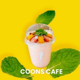 Coons  cafe (smoothie & Juice) ถนนรัตนโกสินทร์