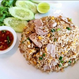 ข้าวผัดหมู