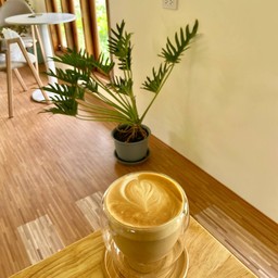 วนิลลา-ลาเต้ (ร้อน)