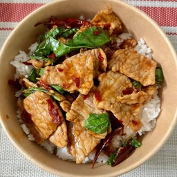 ข้าวกระเพรา