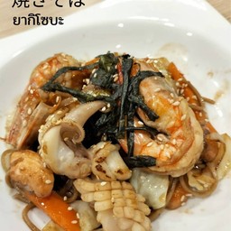 Yaki soba(กุ้ง,ปลาหมึก,แชลมอล)
