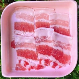 สามชั้น