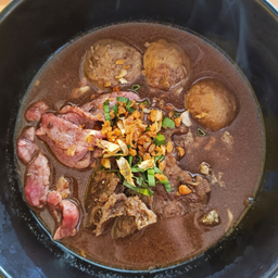 ซุปรวมหมูและเนื้อ