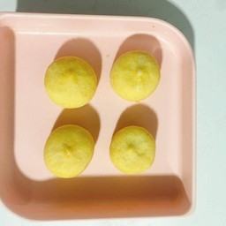 ลูกชิ้นชีส4ลูก